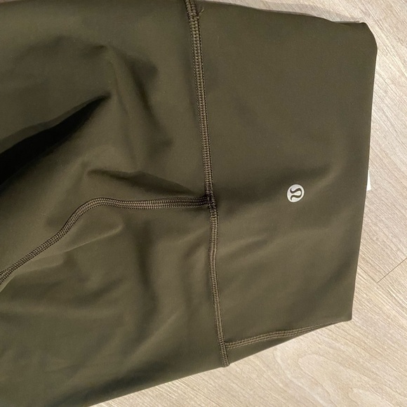 Lululemon Dark Green Active Leggings - Picture 2 of 4
